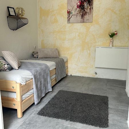 Soba Za Odmor P&E Hotel Kaštel Štafilić Eksteriør billede